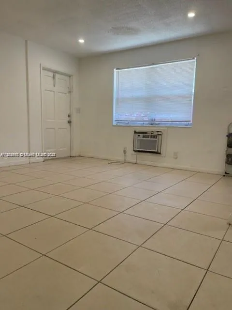 1204 Ne 5th Ave, Fort Lauderdale, Florida 33304, Fort Lauderdale, Florida 33304, ,Residential Income,For Sale,1204 Ne 5th Ave, Fort Lauderdale, Florida 33304,A11868988