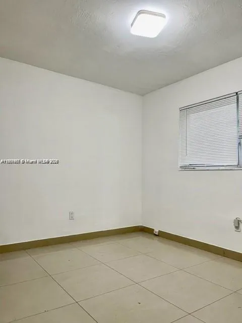 310 Sw 10th Ter, Hallandale Beach, Florida 33009, Hallandale Beach, Florida 33009, ,Residential Income,For Sale,310 Sw 10th Ter, Hallandale Beach, Florida 33009,A11868983