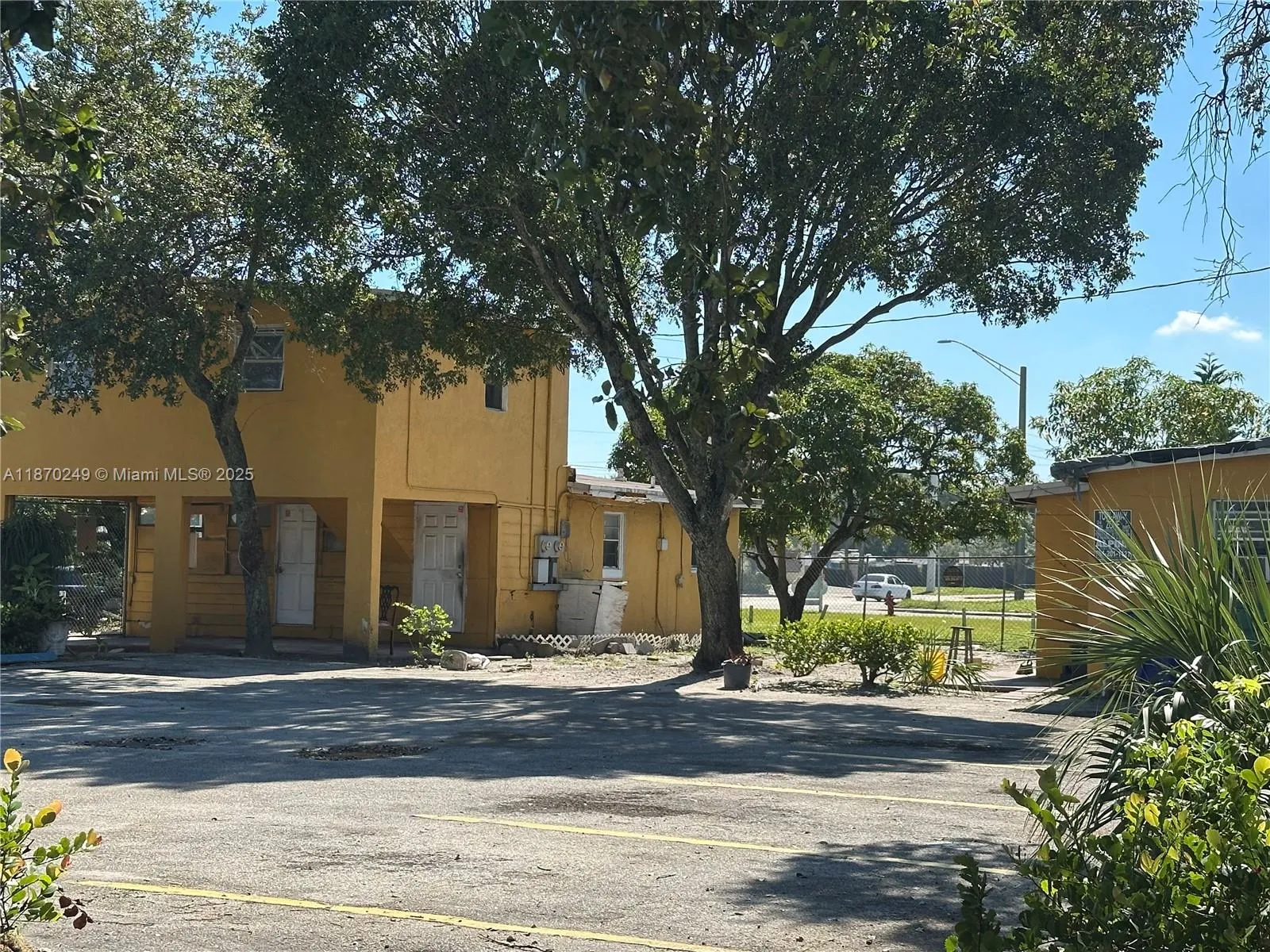 733 Nw 27th Ave, Fort Lauderdale, Florida 33311, Fort Lauderdale, Florida 33311, ,Commercial Sale,For Sale,733 Nw 27th Ave, Fort Lauderdale, Florida 33311,A11870249