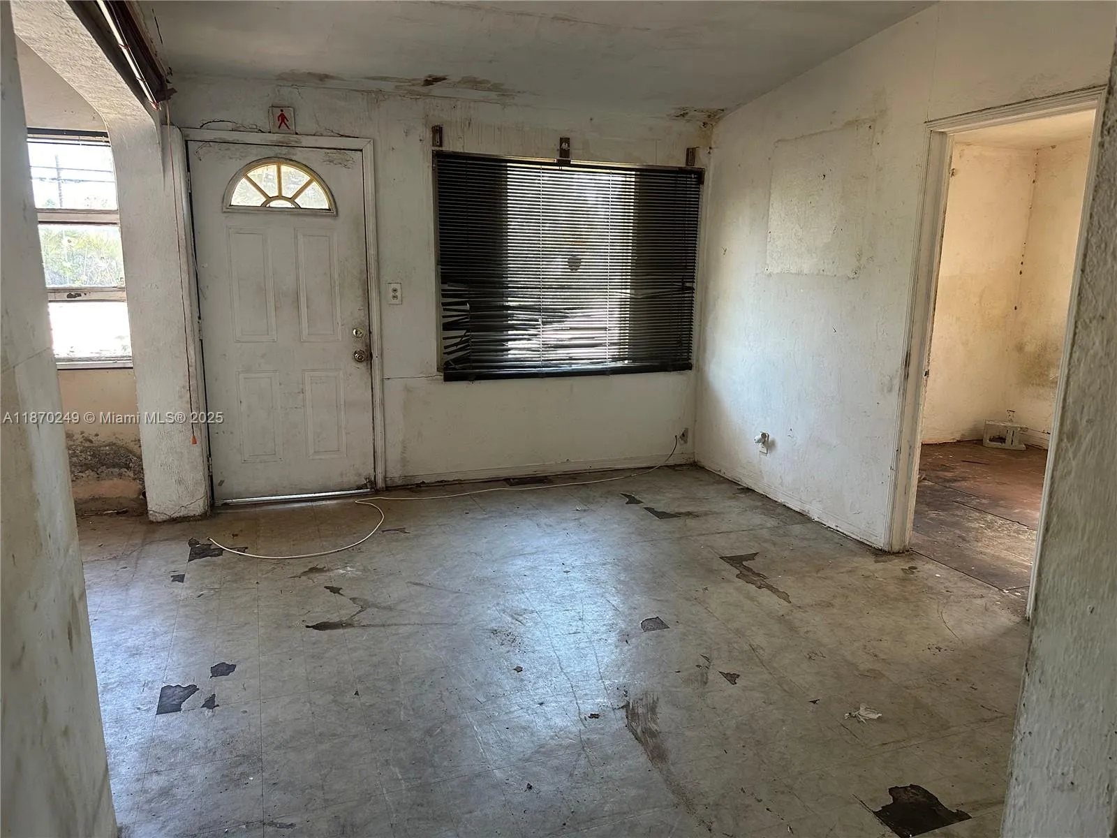 733 Nw 27th Ave, Fort Lauderdale, Florida 33311, Fort Lauderdale, Florida 33311, ,Commercial Sale,For Sale,733 Nw 27th Ave, Fort Lauderdale, Florida 33311,A11870249