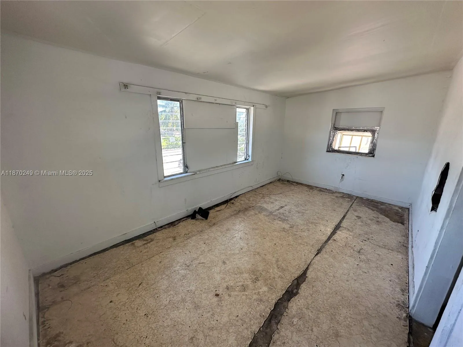 733 Nw 27th Ave, Fort Lauderdale, Florida 33311, Fort Lauderdale, Florida 33311, ,Commercial Sale,For Sale,733 Nw 27th Ave, Fort Lauderdale, Florida 33311,A11870249