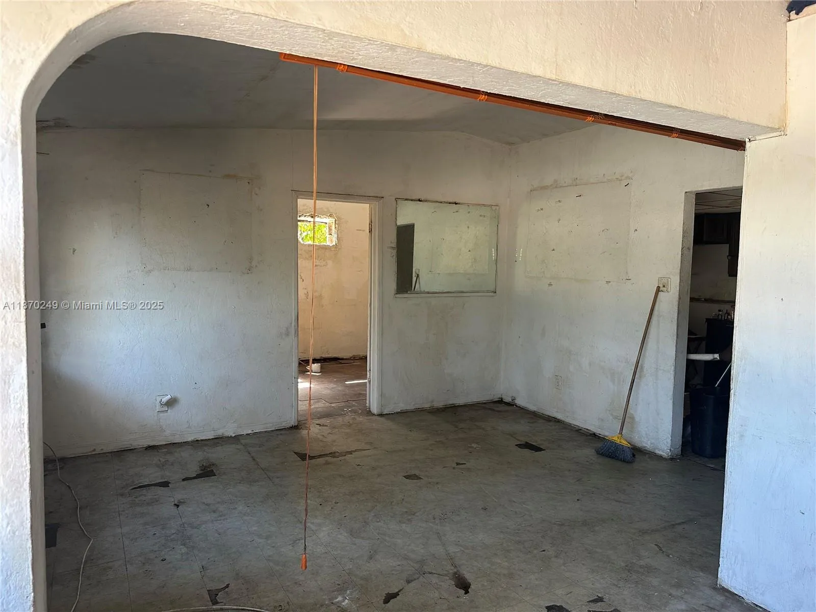 733 Nw 27th Ave, Fort Lauderdale, Florida 33311, Fort Lauderdale, Florida 33311, ,Commercial Sale,For Sale,733 Nw 27th Ave, Fort Lauderdale, Florida 33311,A11870249