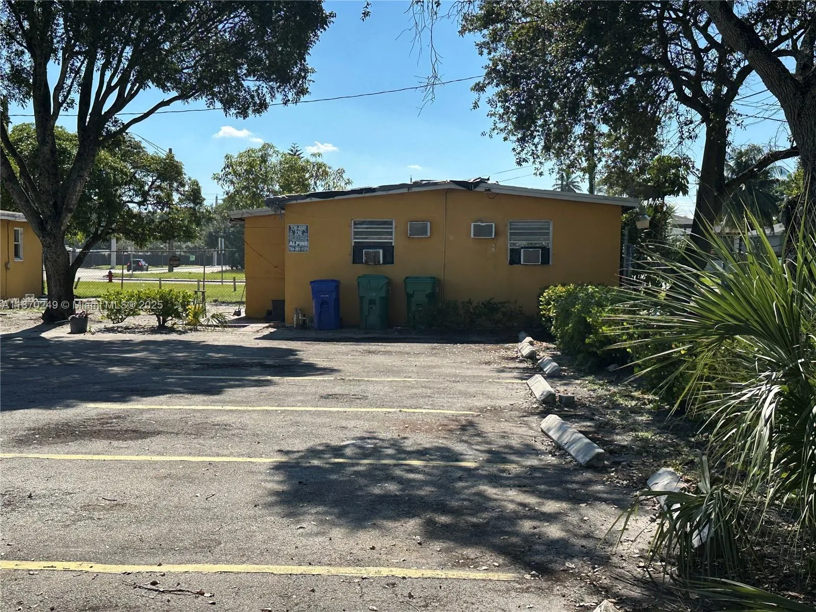 733 Nw 27th Ave, Fort Lauderdale, Florida 33311, Fort Lauderdale, Florida 33311, ,Commercial Sale,For Sale,733 Nw 27th Ave, Fort Lauderdale, Florida 33311,A11870249