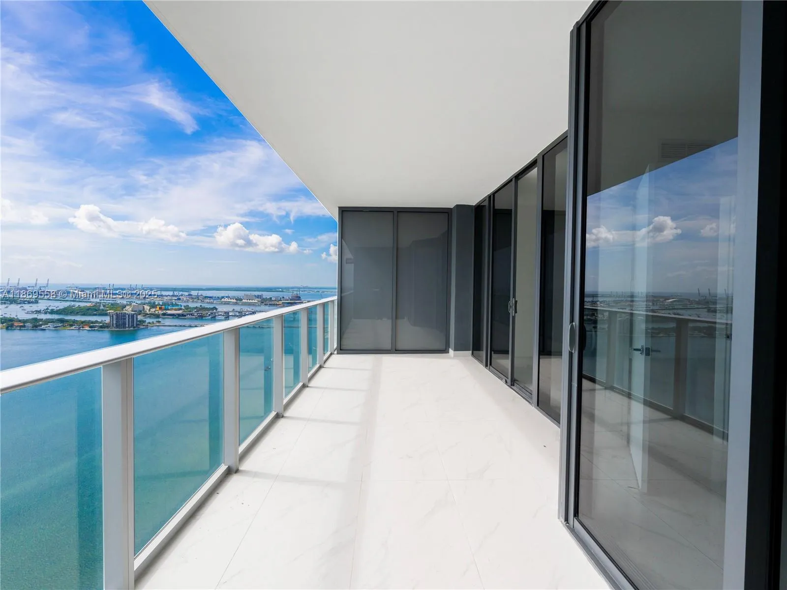 700 Ne 24th St 3606, Miami, Florida 33137, Miami, Florida 33137, 2 Bedrooms Bedrooms, ,3 BathroomsBathrooms,Residential,For Sale,700 Ne 24th St 3606, Miami, Florida 33137,A11869558