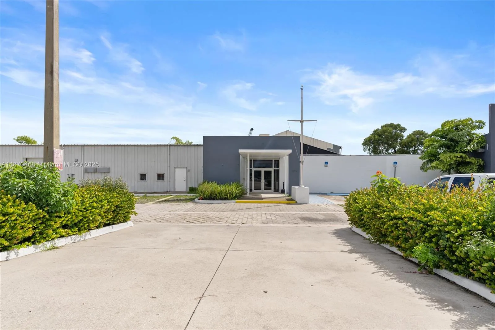 3075 Nw South River Dr, Miami, Florida 33142, Miami, Florida 33142, ,Commercial Lease,For Rent,3075 Nw South River Dr, Miami, Florida 33142,A11870468