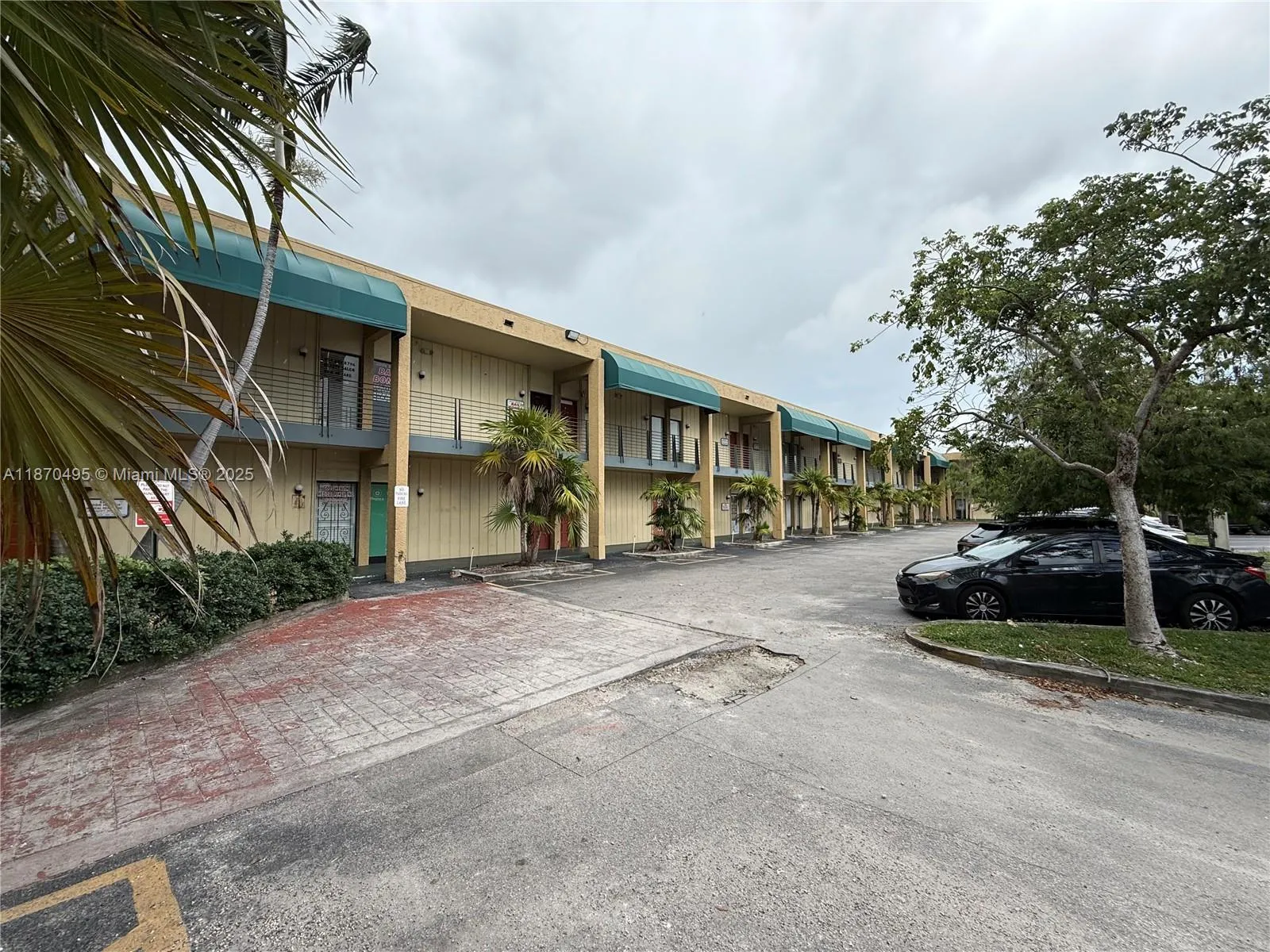 2331 N State Road 7 109, Lauderhill, Florida 33313, Lauderhill, Florida 33313, ,Commercial Sale,For Sale,2331 N State Road 7 109, Lauderhill, Florida 33313,A11870495