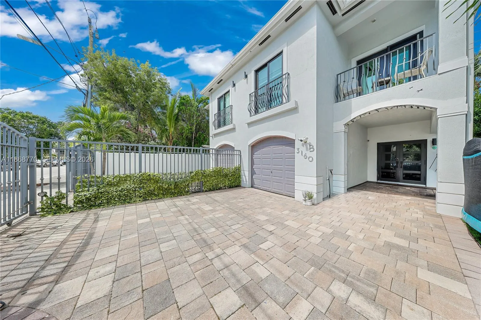 3160 New York St B, Miami, Florida 33133, Miami, Florida 33133, 3 Bedrooms Bedrooms, ,2 BathroomsBathrooms,Residential,For Sale,3160 New York St B, Miami, Florida 33133,A11868770