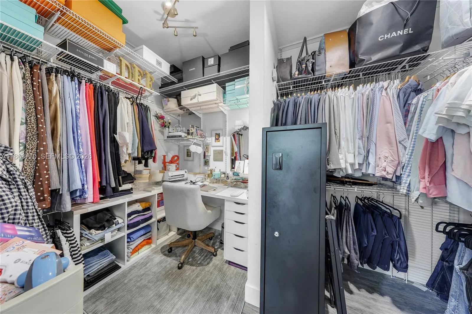 3160 New York St B, Miami, Florida 33133, Miami, Florida 33133, 3 Bedrooms Bedrooms, ,2 BathroomsBathrooms,Residential,For Sale,3160 New York St B, Miami, Florida 33133,A11868770