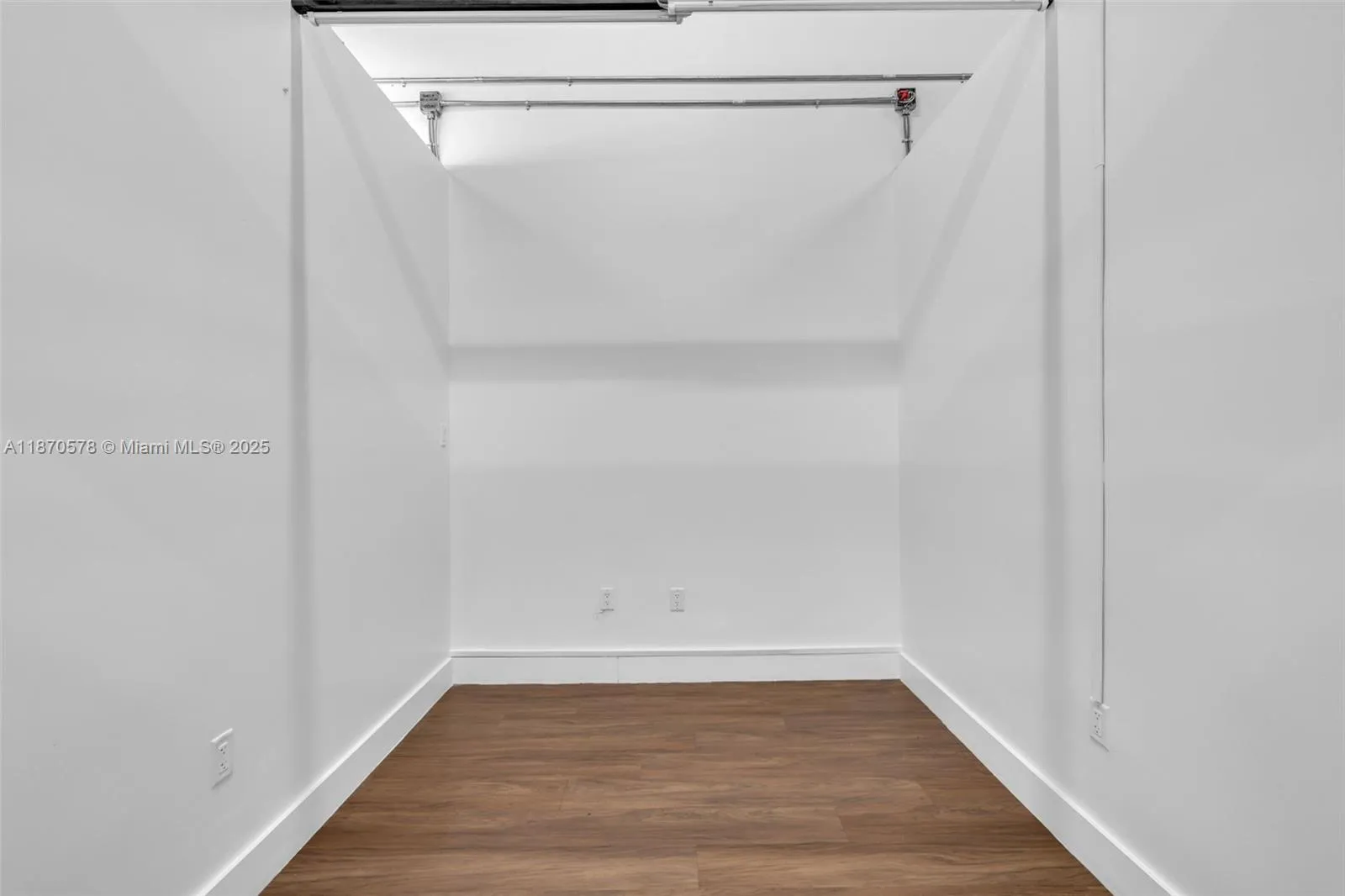 7801 Nw 95 St, Hialeah Gardens, Florida 33016, Hialeah Gardens, Florida 33016, ,Commercial Sale,For Sale,7801 Nw 95 St, Hialeah Gardens, Florida 33016,A11870578