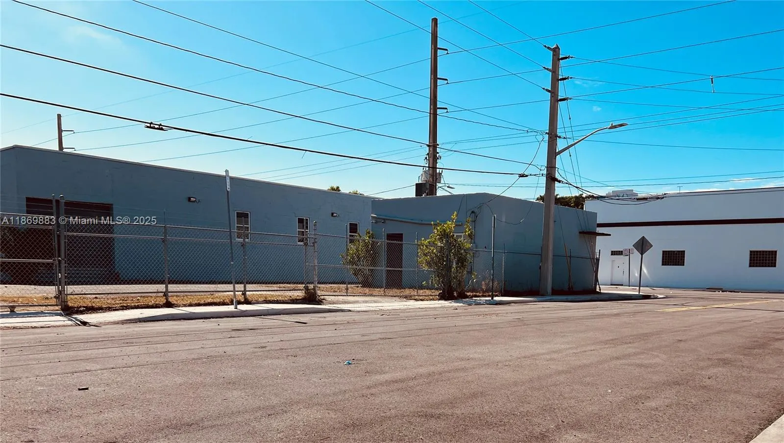 1031 Nw 21st St, Miami, Florida 33127, Miami, Florida 33127, ,Commercial Sale,For Sale,1031 Nw 21st St, Miami, Florida 33127,A11869883