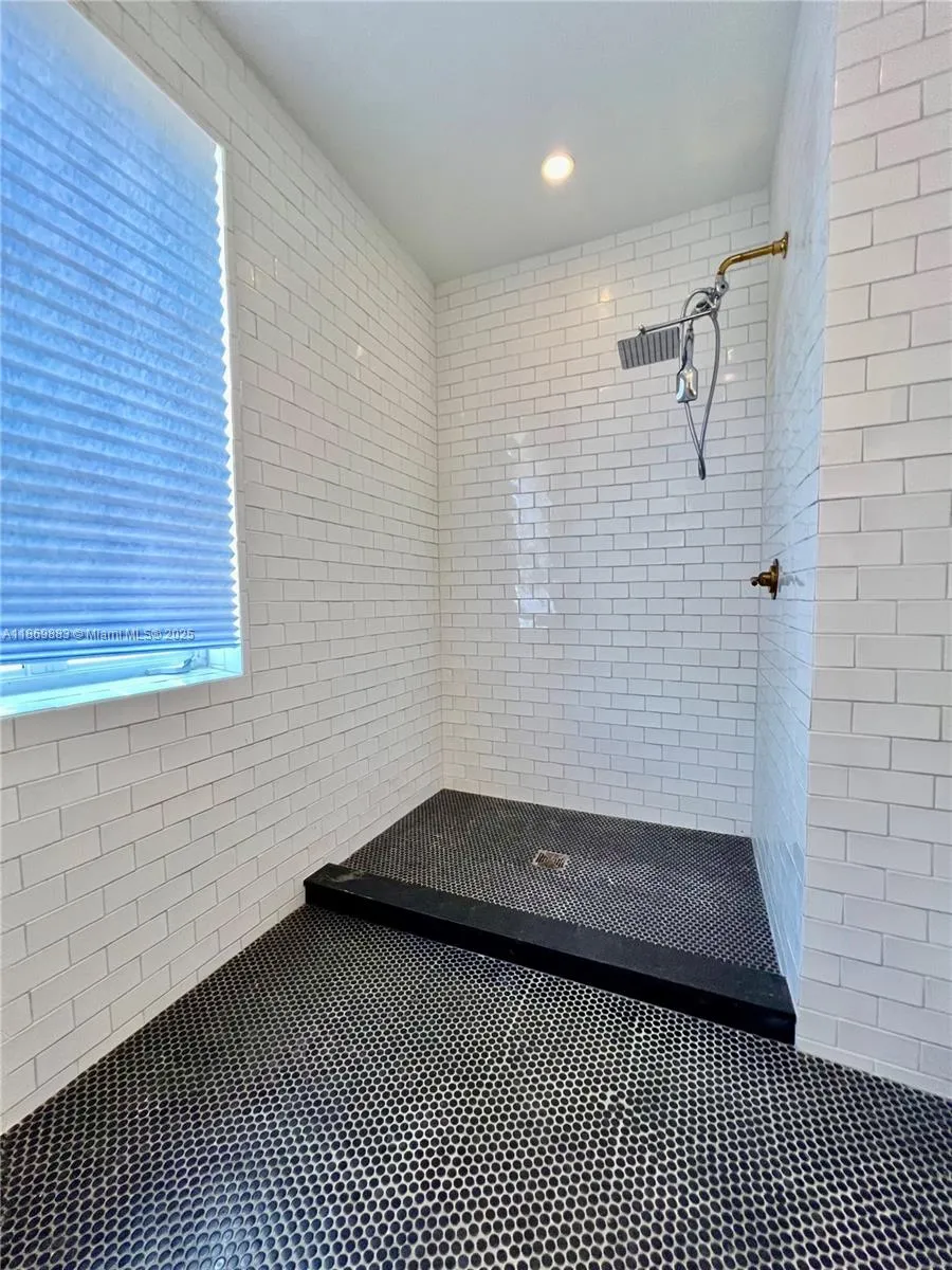 1031 Nw 21st St, Miami, Florida 33127, Miami, Florida 33127, ,Commercial Sale,For Sale,1031 Nw 21st St, Miami, Florida 33127,A11869883