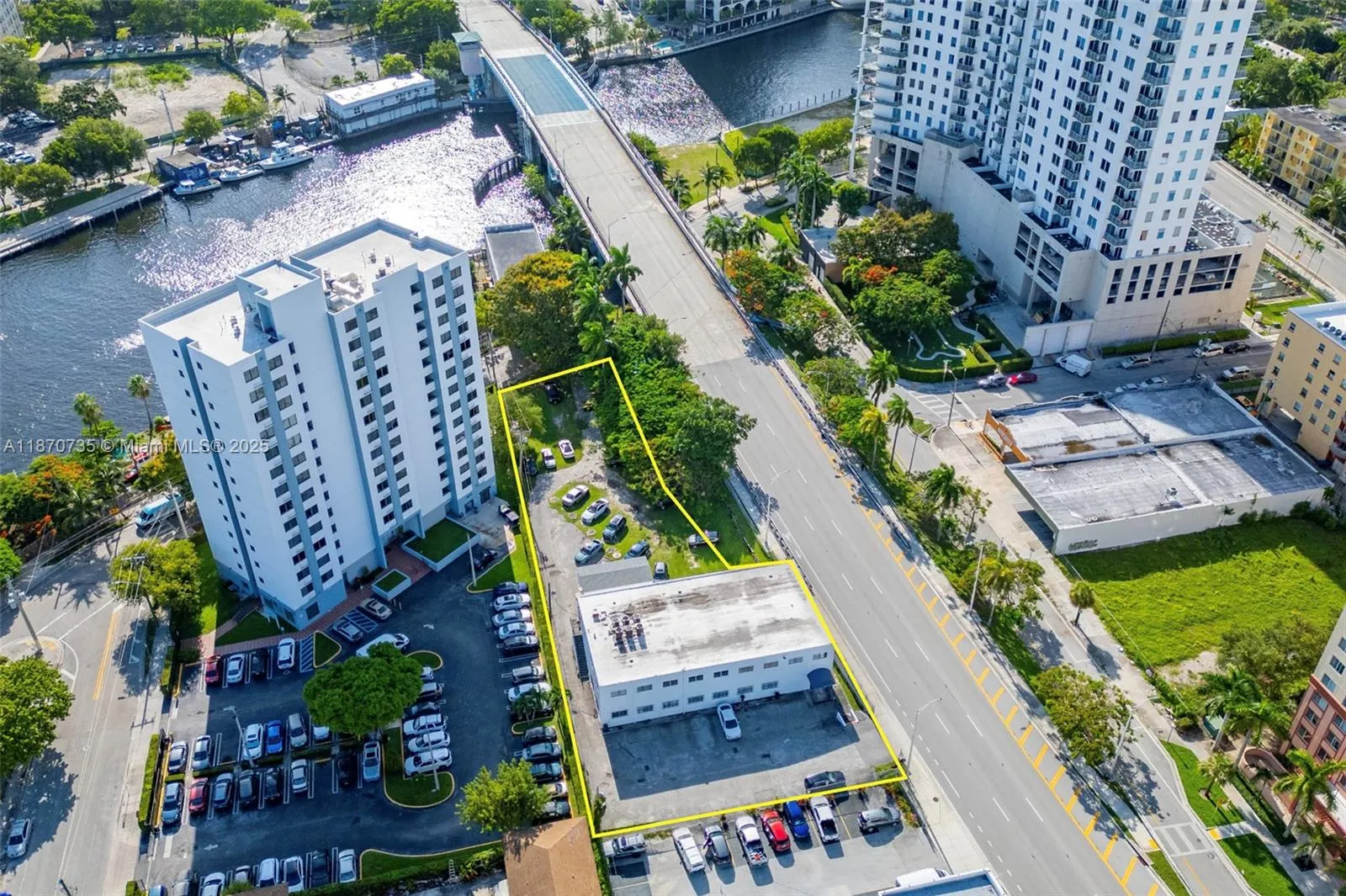 529 W Flagler St, Miami, Florida 33130, Miami, Florida 33130, ,Commercial Lease,For Rent,529 W Flagler St, Miami, Florida 33130,A11870735