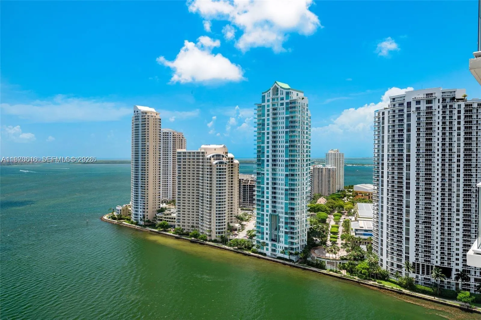 300 S Biscayne Blvd T-3014, Miami, Florida 33131, Miami, Florida 33131, 2 Bedrooms Bedrooms, ,2 BathroomsBathrooms,Residential,For Sale,300 S Biscayne Blvd T-3014, Miami, Florida 33131,A11870616