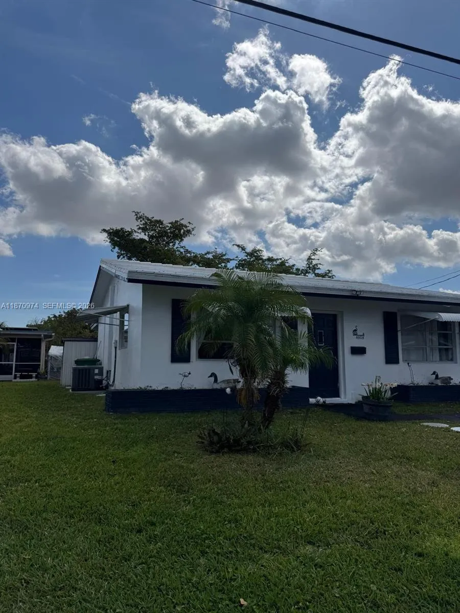 4808 Nw 27th Ter, Tamarac, Florida 33309, Tamarac, Florida 33309, 2 Bedrooms Bedrooms, ,1 BathroomBathrooms,Residential,For Sale,4808 Nw 27th Ter, Tamarac, Florida 33309,A11870974