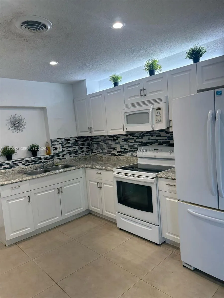 4808 Nw 27th Ter, Tamarac, Florida 33309, Tamarac, Florida 33309, 2 Bedrooms Bedrooms, ,1 BathroomBathrooms,Residential,For Sale,4808 Nw 27th Ter, Tamarac, Florida 33309,A11870974