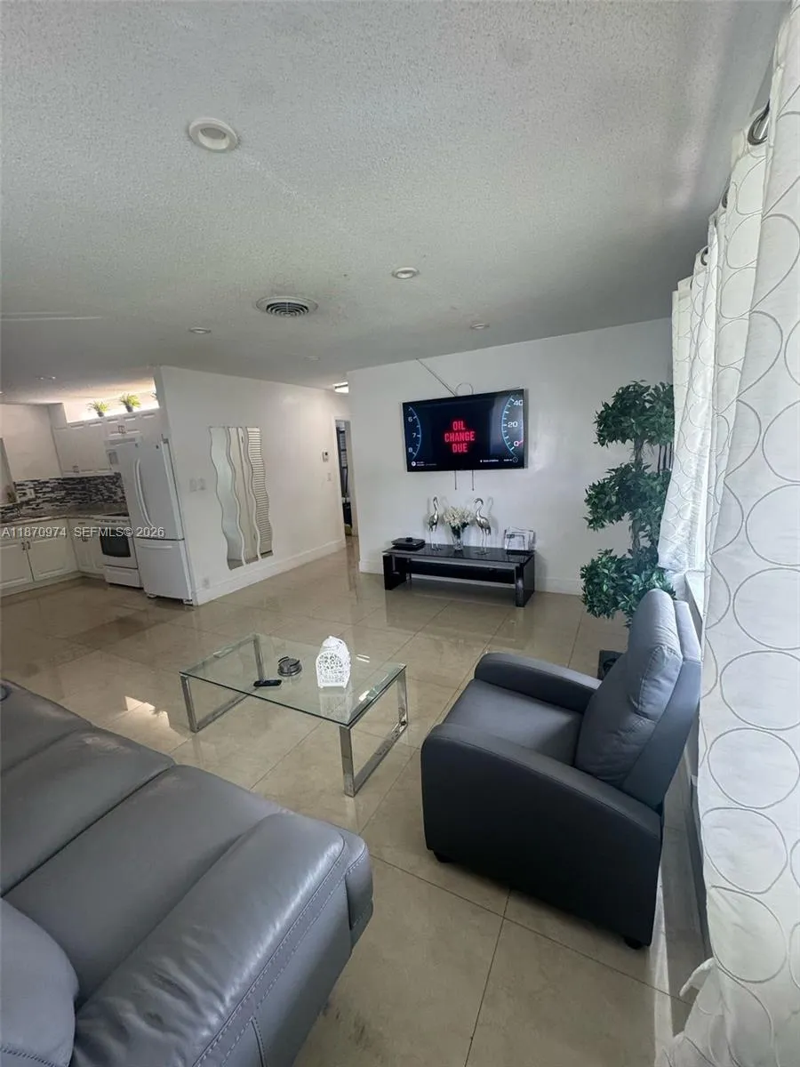 4808 Nw 27th Ter, Tamarac, Florida 33309, Tamarac, Florida 33309, 2 Bedrooms Bedrooms, ,1 BathroomBathrooms,Residential,For Sale,4808 Nw 27th Ter, Tamarac, Florida 33309,A11870974