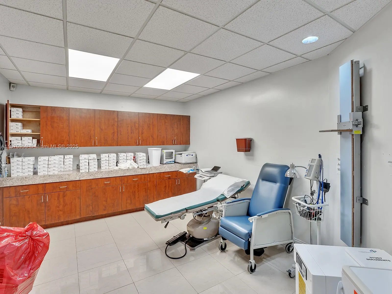 313 N Krome Ave 313-317, Homestead, Florida 33030, Homestead, Florida 33030, ,Commercial Sale,For Sale,313 N Krome Ave 313-317, Homestead, Florida 33030,A11870950