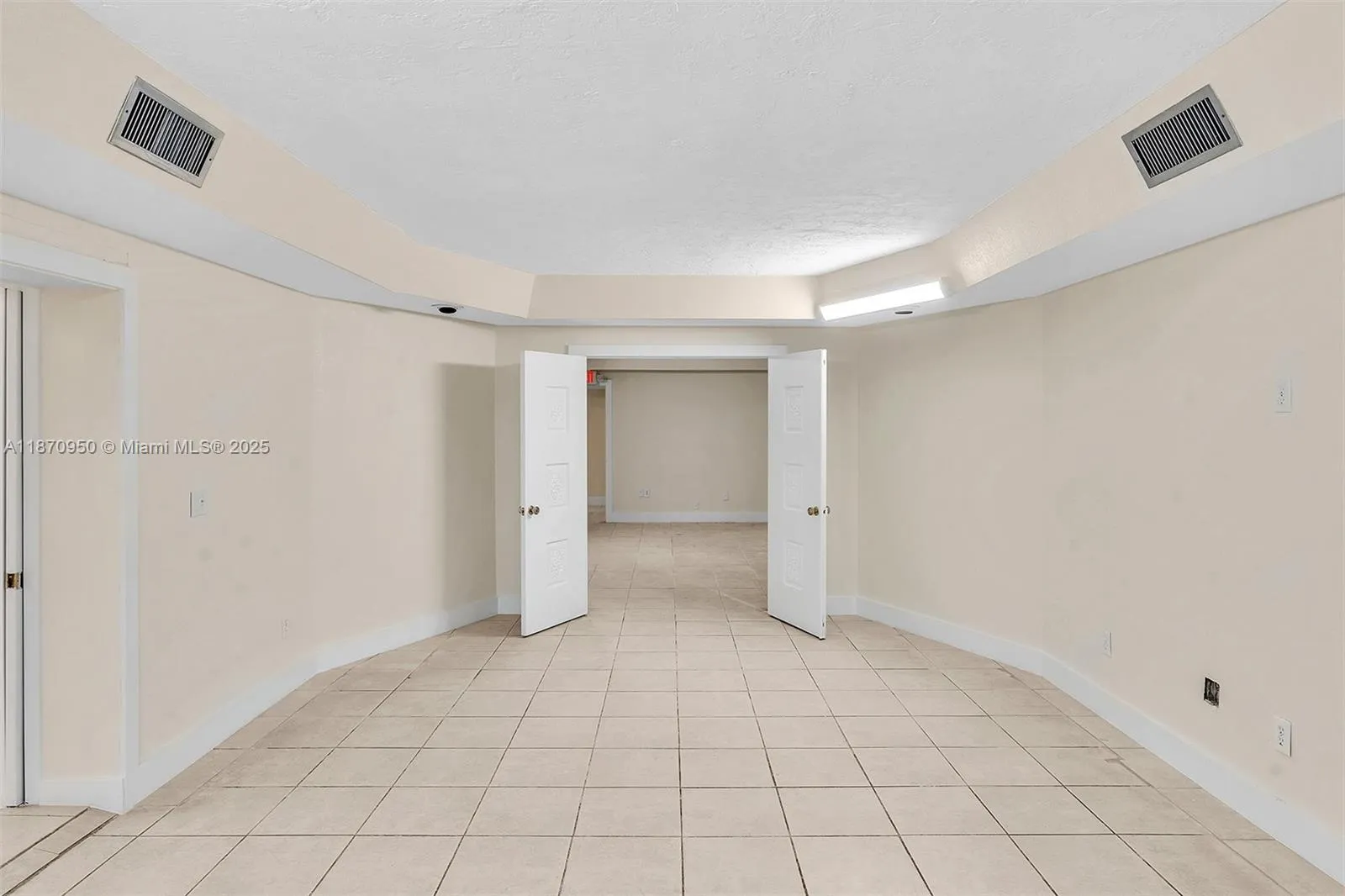 313 N Krome Ave 313-317, Homestead, Florida 33030, Homestead, Florida 33030, ,Commercial Sale,For Sale,313 N Krome Ave 313-317, Homestead, Florida 33030,A11870950