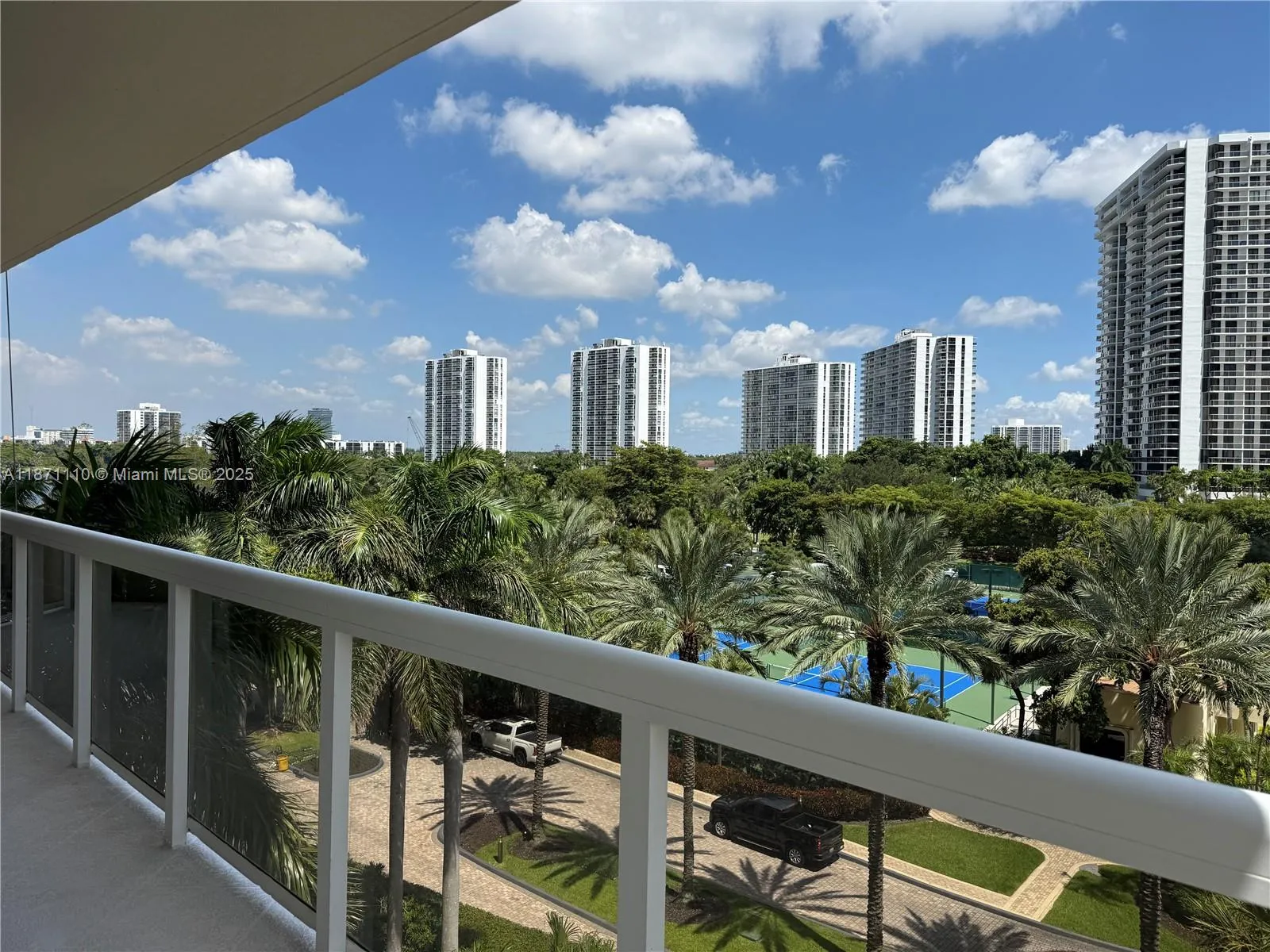 20185 E Country Club Dr 510, Aventura, Florida 331, Aventura, Florida 33180, 3 Bedrooms Bedrooms, ,2 BathroomsBathrooms,Residential,For Sale,20185 E Country Club Dr 510, Aventura, Florida 331,A11871110