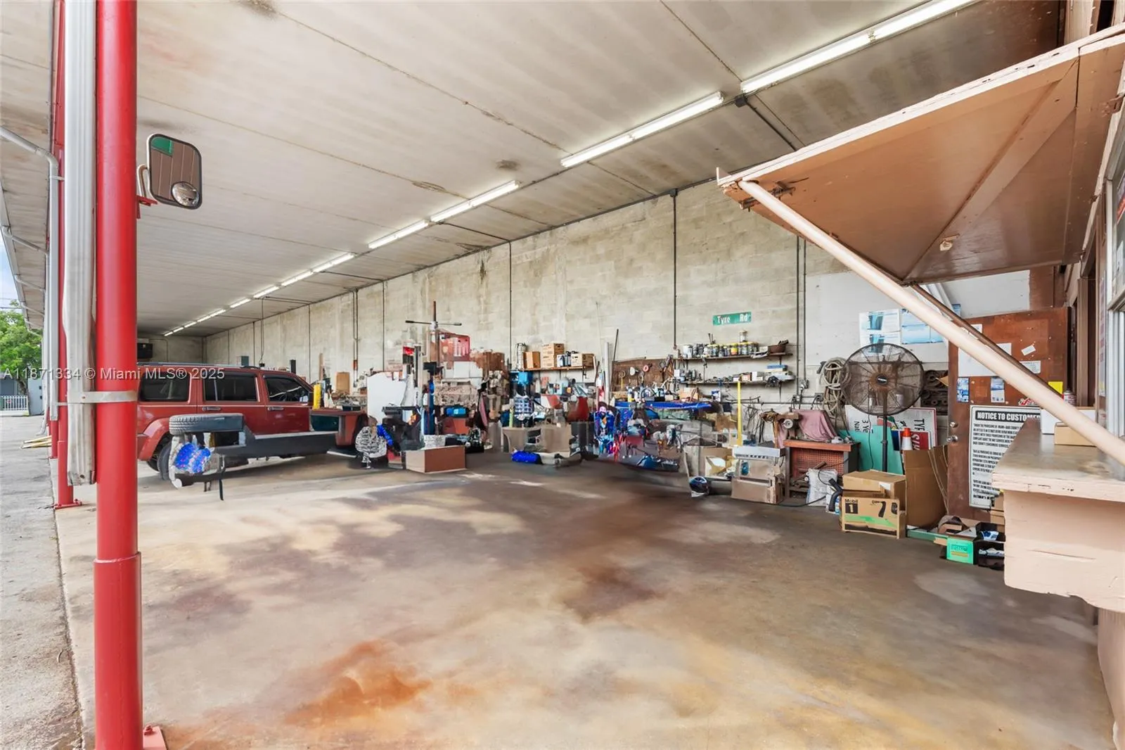 105 Ne 1st Rd, Homestead, Florida 33030, Homestead, Florida 33030, ,Commercial Sale,For Sale,105 Ne 1st Rd, Homestead, Florida 33030,A11871334