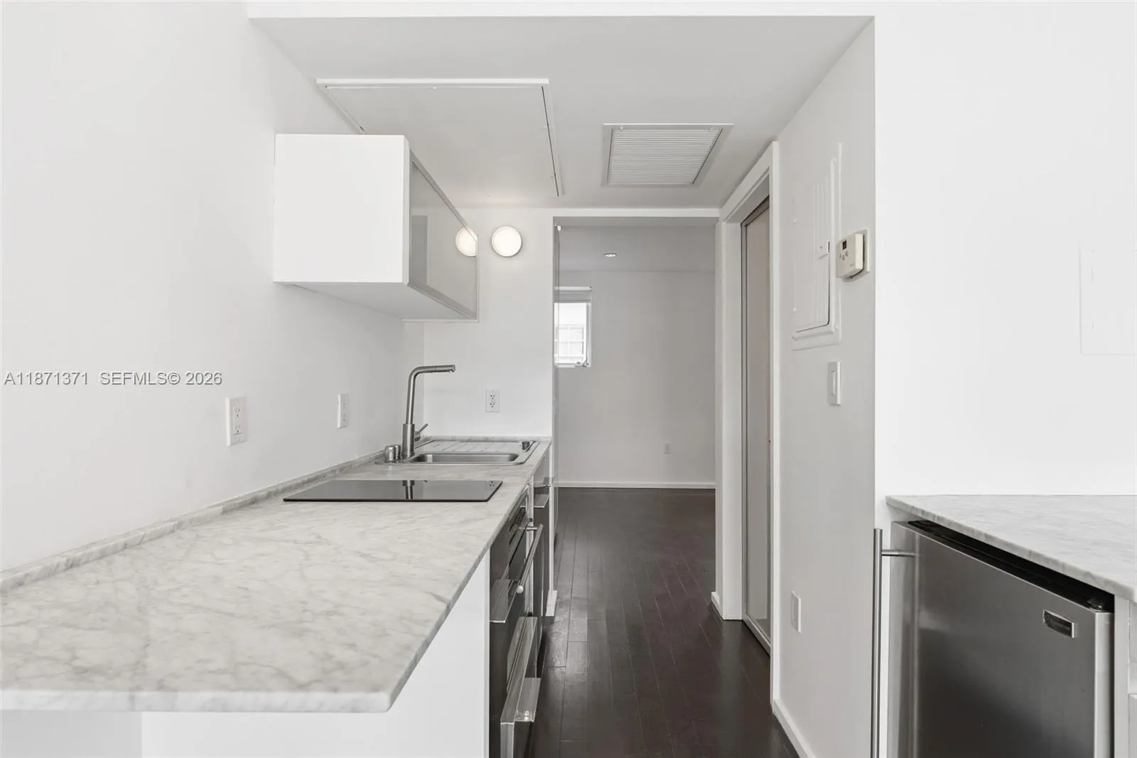 1601 West Ave 210, Miami Beach, Florida 33139, Miami Beach, Florida 33139, 1 Bedroom Bedrooms, ,1 BathroomBathrooms,Residential,For Sale,1601 West Ave 210, Miami Beach, Florida 33139,A11871371