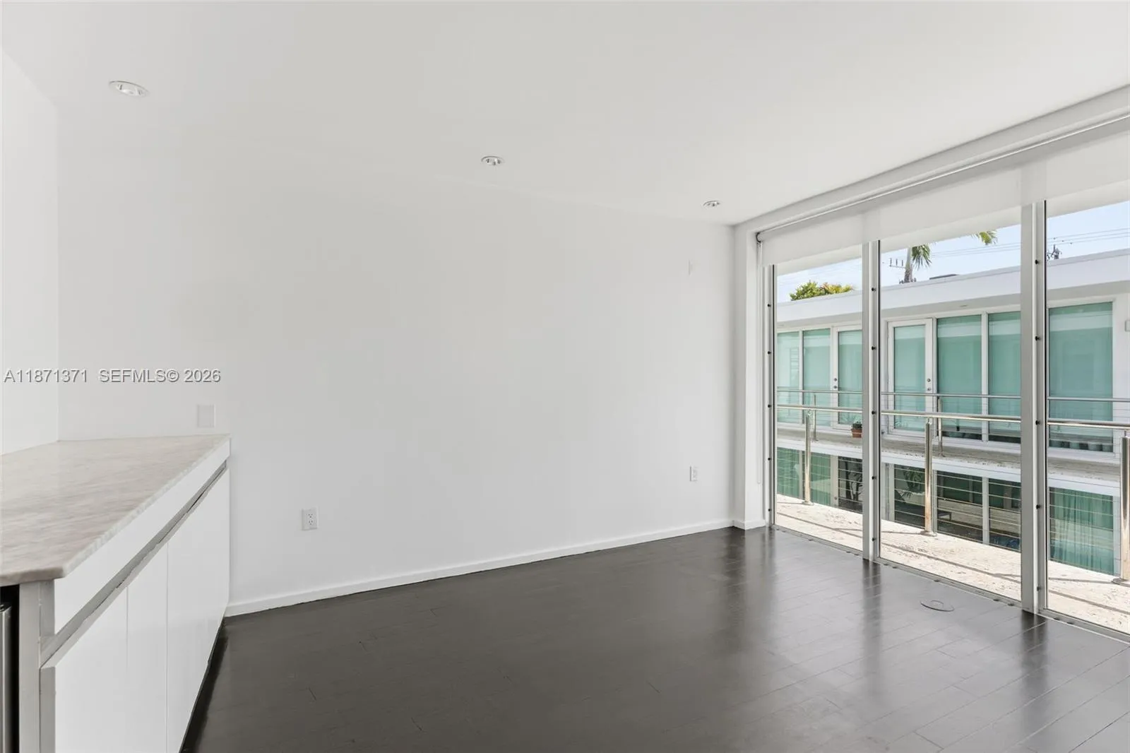 1601 West Ave 210, Miami Beach, Florida 33139, Miami Beach, Florida 33139, 1 Bedroom Bedrooms, ,1 BathroomBathrooms,Residential,For Sale,1601 West Ave 210, Miami Beach, Florida 33139,A11871371