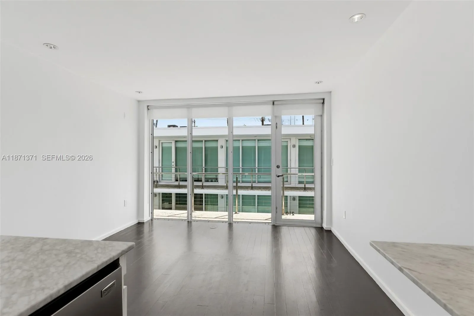 1601 West Ave 210, Miami Beach, Florida 33139, Miami Beach, Florida 33139, 1 Bedroom Bedrooms, ,1 BathroomBathrooms,Residential,For Sale,1601 West Ave 210, Miami Beach, Florida 33139,A11871371