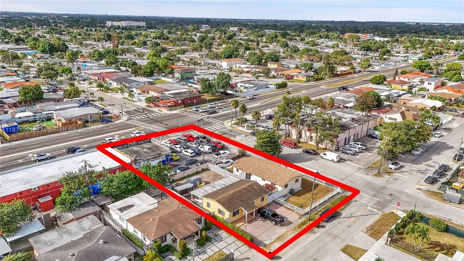 4265 E 8th Ave, Hialeah, Florida 33013, Hialeah, Florida 33013, ,Commercial Sale,For Sale,4265 E 8th Ave, Hialeah, Florida 33013,A11871361