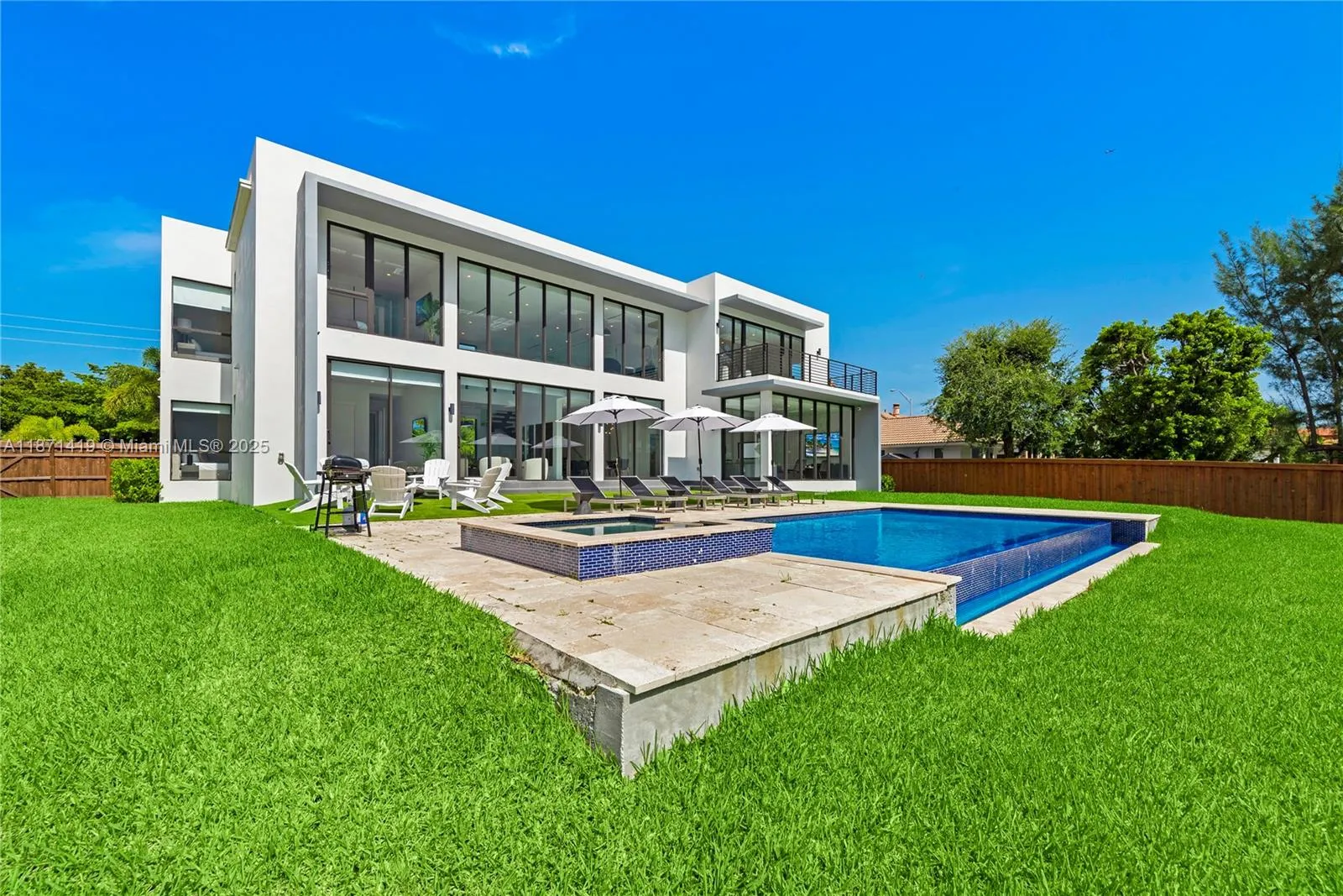 5420 Sw 72nd Ave, Miami, Florida 33155, Miami, Florida 33155, 5 Bedrooms Bedrooms, ,5 BathroomsBathrooms,Residential Lease,For Rent,5420 Sw 72nd Ave, Miami, Florida 33155,A11871419