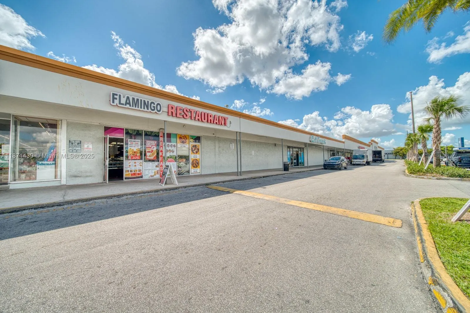 Turn-key Restaurant For Sale High Traffic Hialeah, Hialeah, Florida 33010, ,Business Opportunity,For Sale,Turn-key Restaurant For Sale High Traffic Hialeah ,A11871439