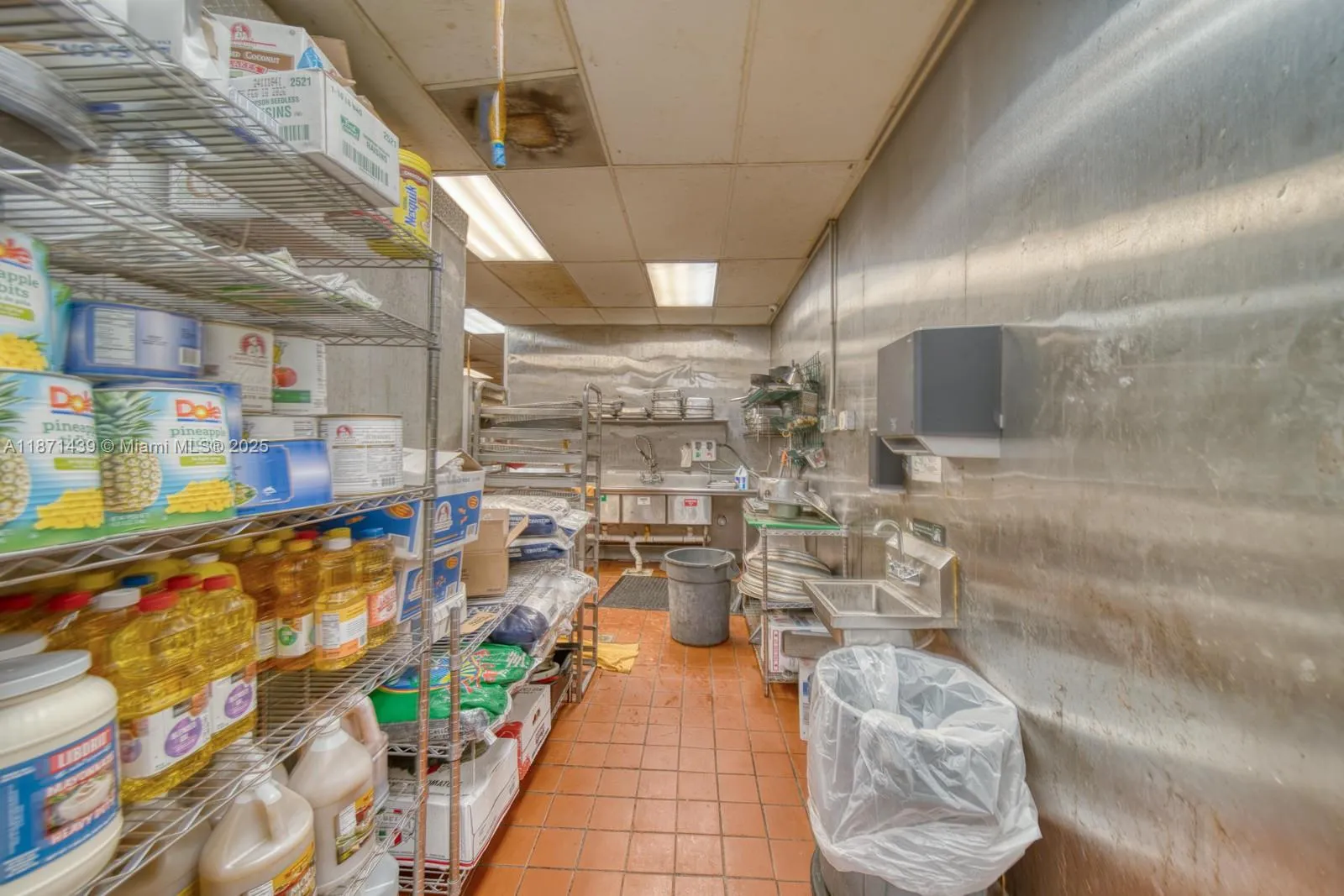 Turn-key Restaurant For Sale High Traffic Hialeah, Hialeah, Florida 33010, ,Business Opportunity,For Sale,Turn-key Restaurant For Sale High Traffic Hialeah ,A11871439