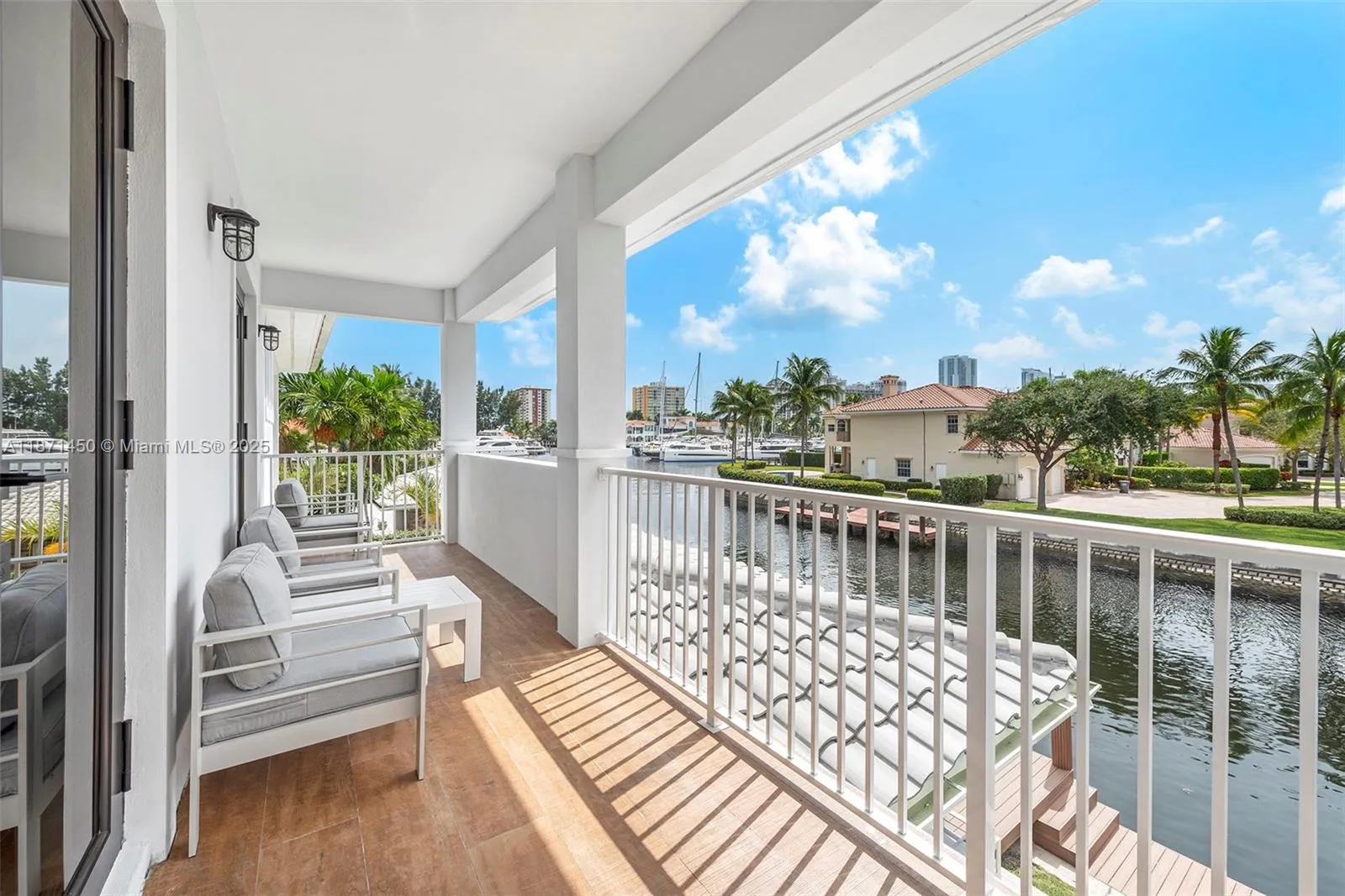 850 Washington St, Hollywood, Florida 33019, Hollywood, Florida 33019, 5 Bedrooms Bedrooms, ,6 BathroomsBathrooms,Residential Lease,For Rent,850 Washington St, Hollywood, Florida 33019,A11871450