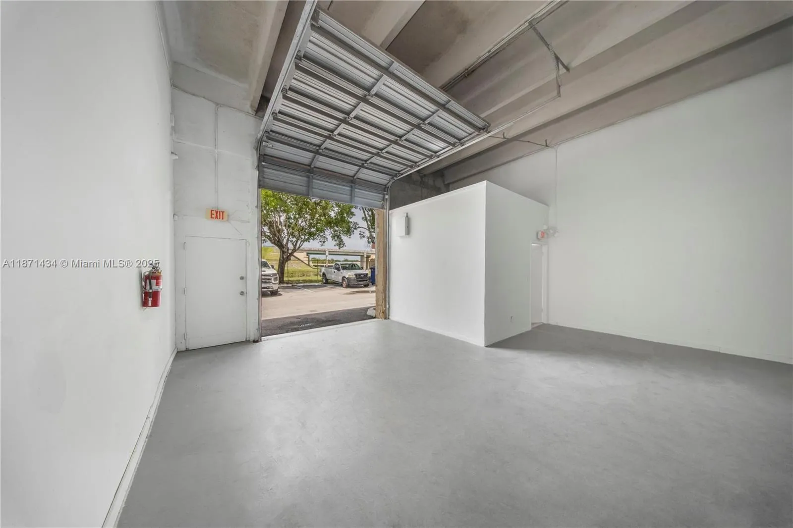 12300 Sw 117 Ct, Florida 33186, Florida 33186, ,Commercial Lease,For Rent,12300 Sw 117 Ct, , Florida 33186,A11871434