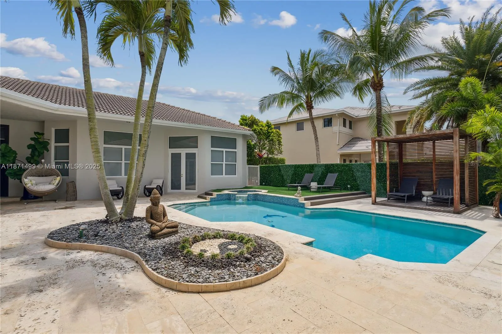 1371 Victoria Isle Dr, Weston, Florida 33327, Weston, Florida 33327, 5 Bedrooms Bedrooms, ,5 BathroomsBathrooms,Residential,For Sale,1371 Victoria Isle Dr, Weston, Florida 33327,A11871499