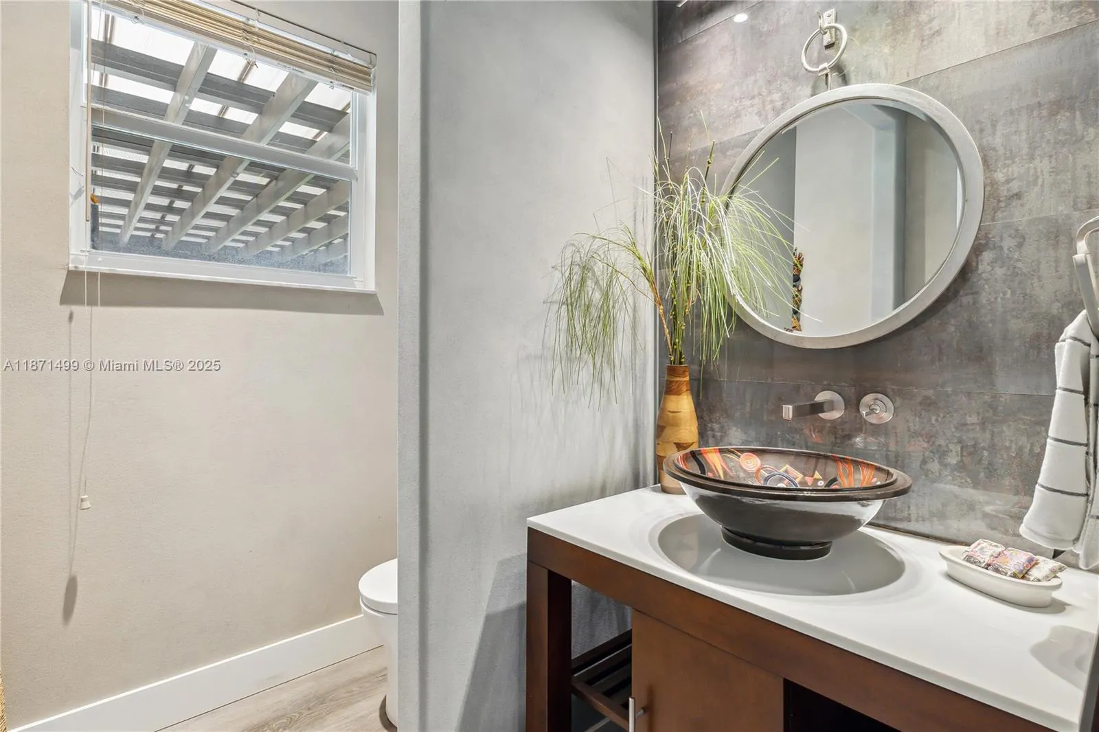 1371 Victoria Isle Dr, Weston, Florida 33327, Weston, Florida 33327, 5 Bedrooms Bedrooms, ,5 BathroomsBathrooms,Residential,For Sale,1371 Victoria Isle Dr, Weston, Florida 33327,A11871499