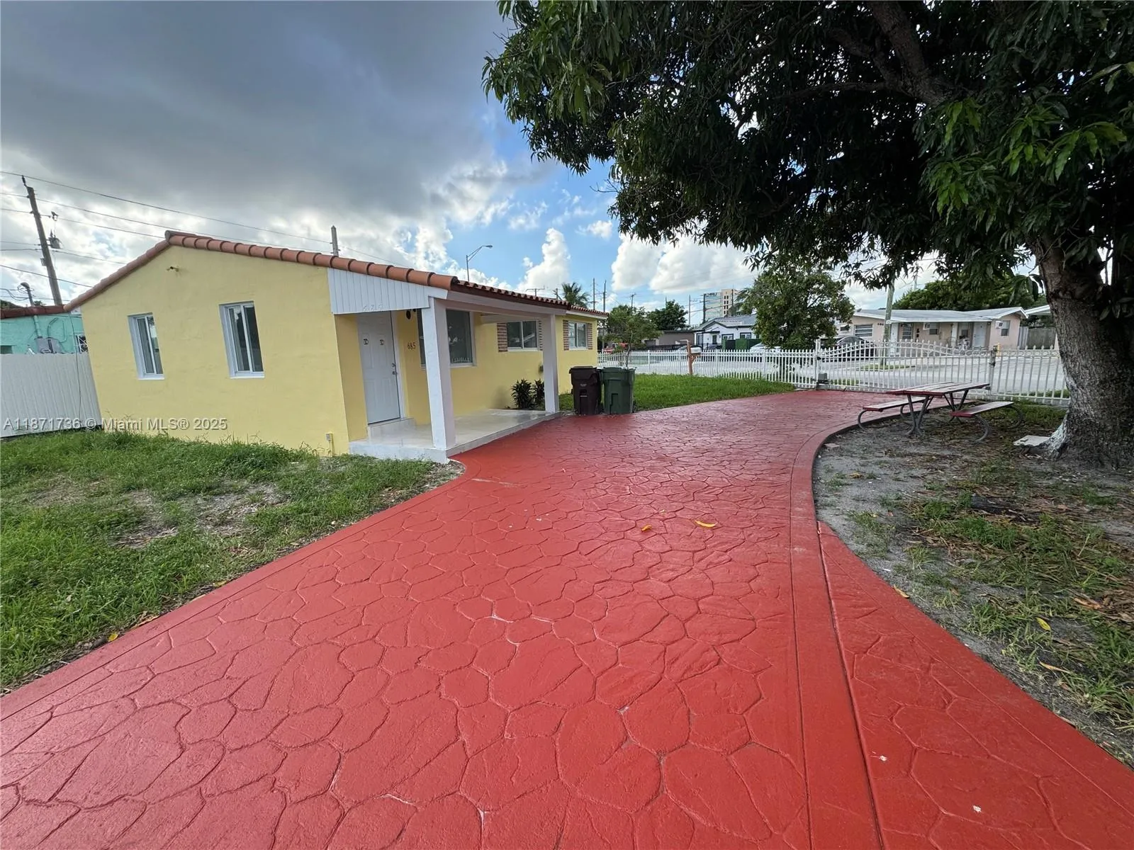 685 Se Park Dr, Hialeah, Florida 33010, Hialeah, Florida 33010, 3 Bedrooms Bedrooms, ,1 BathroomBathrooms,Residential,For Sale,685 Se Park Dr, Hialeah, Florida 33010,A11871736 685 Se Park Dr, Hialeah, Florida 33010, Hialeah, Florida 33010, 3 Bedrooms Bedrooms, ,1 BathroomBathrooms,Residential,For Sale,685 Se Park Dr, Hialeah, Florida 33010,A11871736