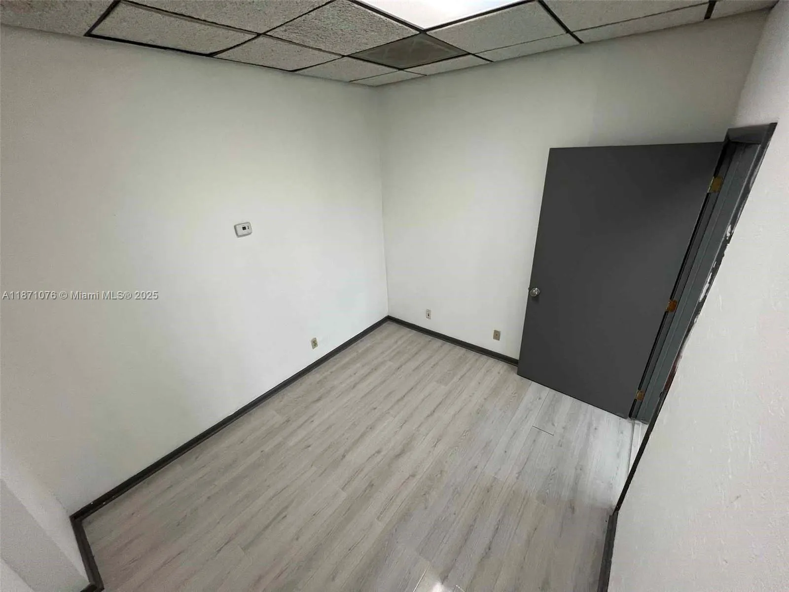5555 Hollywood Blvd 301, Hollywood, Florida 33021, Hollywood, Florida 33021, ,Commercial Lease,For Rent,5555 Hollywood Blvd 301, Hollywood, Florida 33021,A11871076