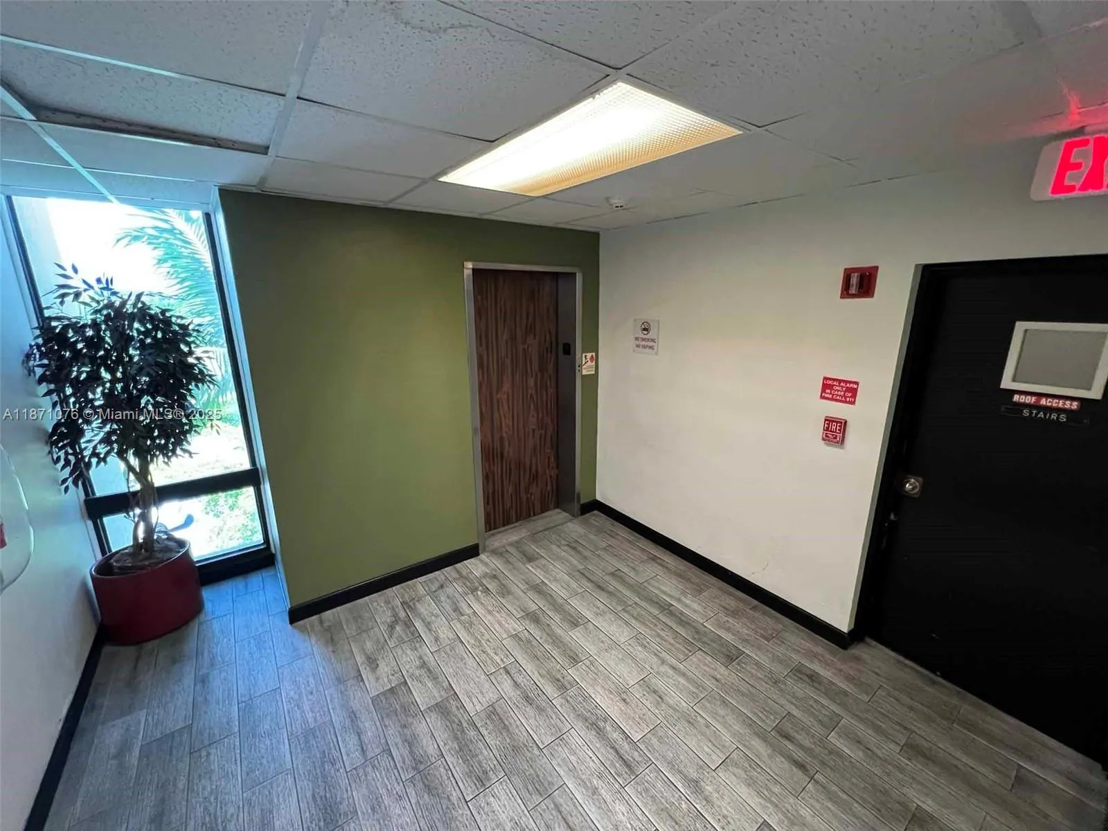 5555 Hollywood Blvd 301, Hollywood, Florida 33021, Hollywood, Florida 33021, ,Commercial Lease,For Rent,5555 Hollywood Blvd 301, Hollywood, Florida 33021,A11871076