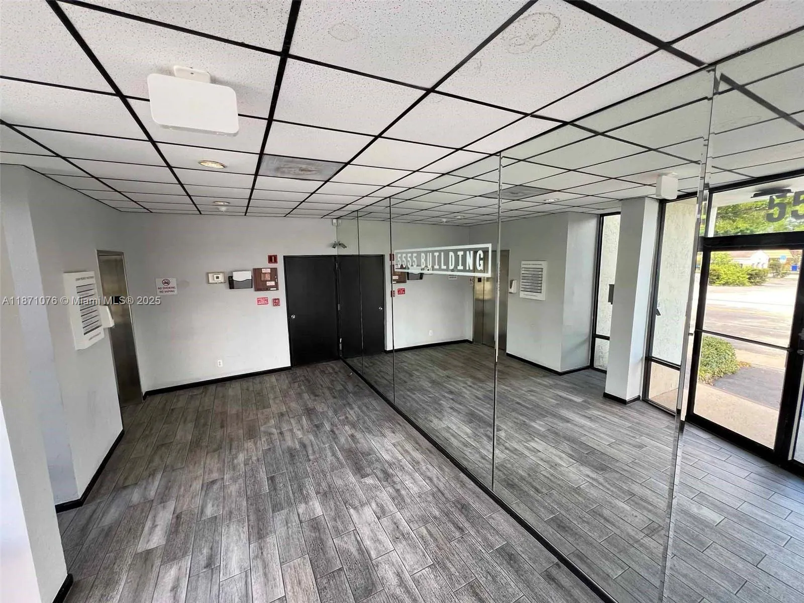 5555 Hollywood Blvd 301, Hollywood, Florida 33021, Hollywood, Florida 33021, ,Commercial Lease,For Rent,5555 Hollywood Blvd 301, Hollywood, Florida 33021,A11871076