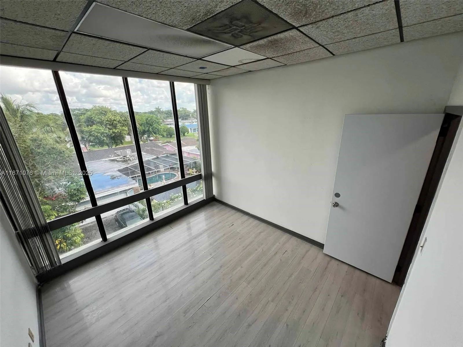 5555 Hollywood Blvd 301, Hollywood, Florida 33021, Hollywood, Florida 33021, ,Commercial Lease,For Rent,5555 Hollywood Blvd 301, Hollywood, Florida 33021,A11871076