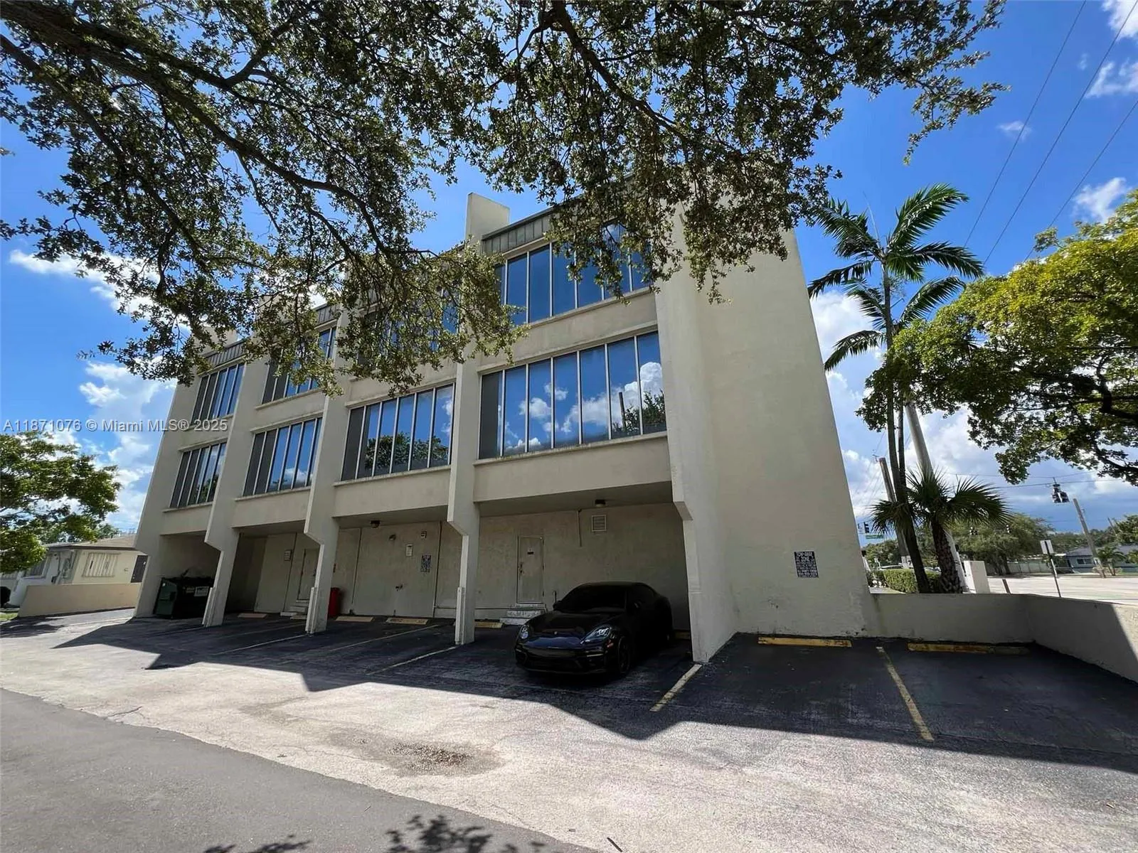 5555 Hollywood Blvd 301, Hollywood, Florida 33021, Hollywood, Florida 33021, ,Commercial Lease,For Rent,5555 Hollywood Blvd 301, Hollywood, Florida 33021,A11871076