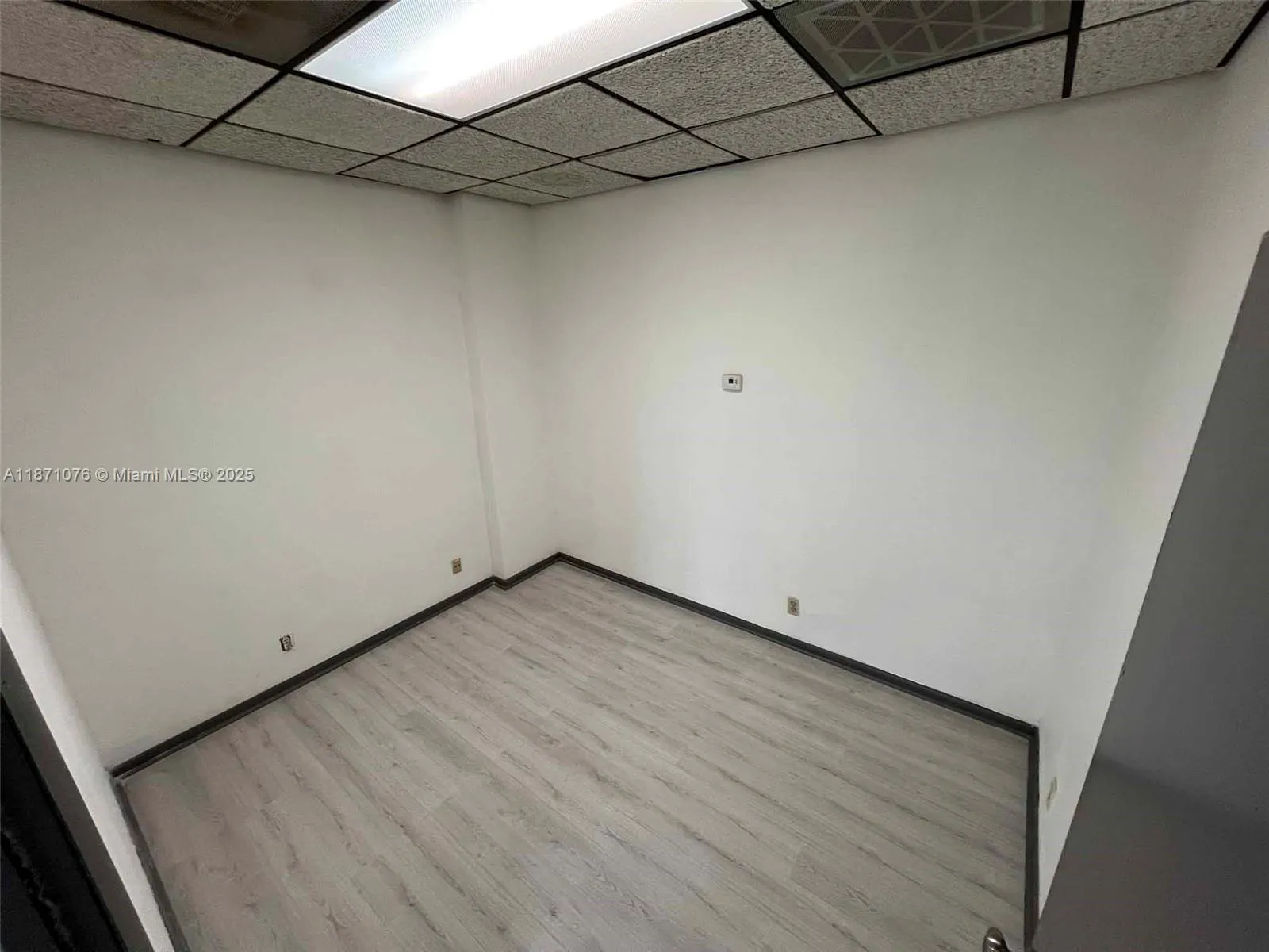 5555 Hollywood Blvd 301, Hollywood, Florida 33021, Hollywood, Florida 33021, ,Commercial Lease,For Rent,5555 Hollywood Blvd 301, Hollywood, Florida 33021,A11871076
