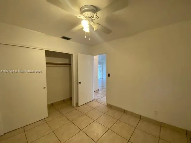 2301 N 56th Ter F, Hollywood, Florida 33021, Hollywood, Florida 33021, 2 Bedrooms Bedrooms, ,1 BathroomBathrooms,Residential Lease,For Rent,2301 N 56th Ter F, Hollywood, Florida 33021,A11871761