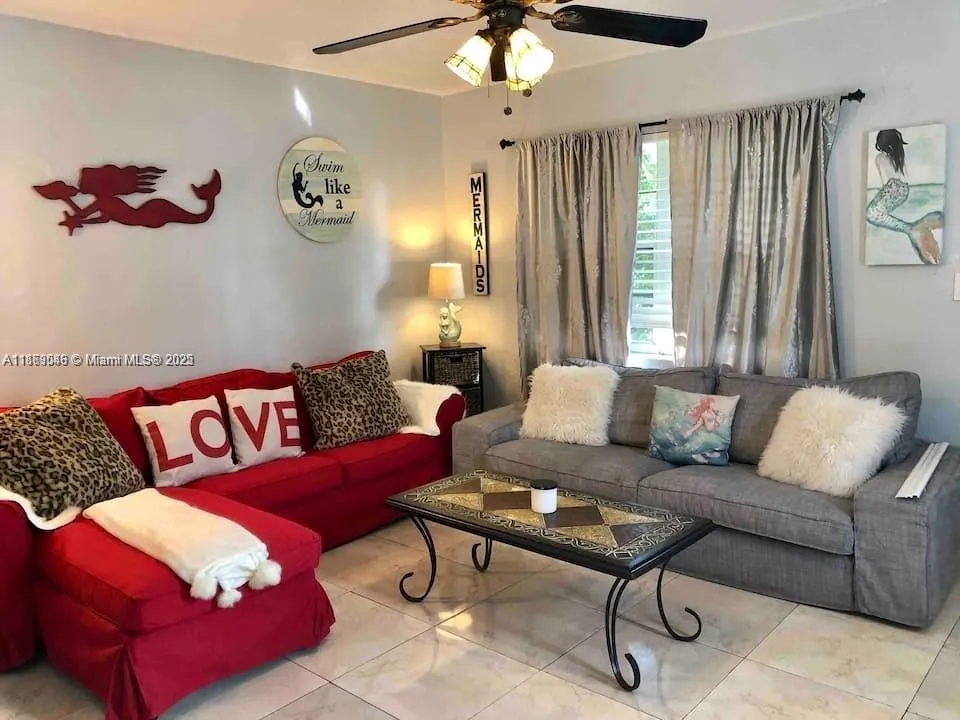 2411 Hayes St, Hollywood, Florida 33020, Hollywood, Florida 33020, ,Residential Income,For Sale,2411 Hayes St, Hollywood, Florida 33020,A11869046