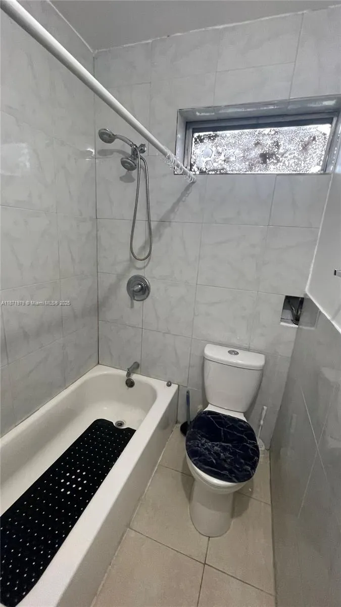 301 N 67th Ave, Hollywood, Florida 33024, Hollywood, Florida 33024, 3 Bedrooms Bedrooms, ,2 BathroomsBathrooms,Residential Lease,For Rent,301 N 67th Ave, Hollywood, Florida 33024,A11871979