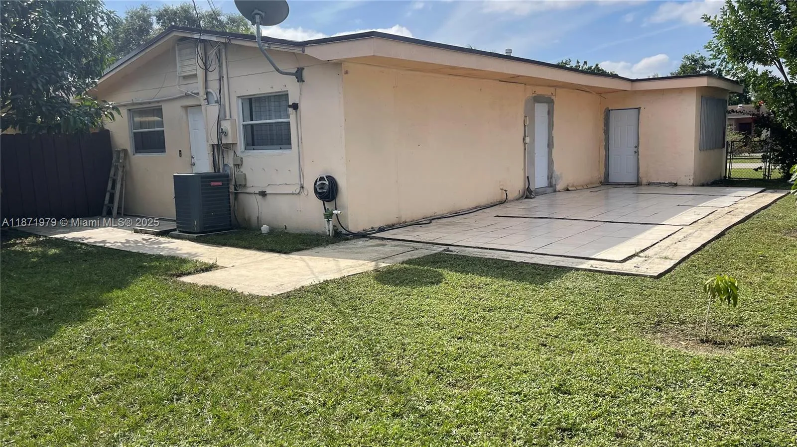 301 N 67th Ave, Hollywood, Florida 33024, Hollywood, Florida 33024, 3 Bedrooms Bedrooms, ,2 BathroomsBathrooms,Residential Lease,For Rent,301 N 67th Ave, Hollywood, Florida 33024,A11871979