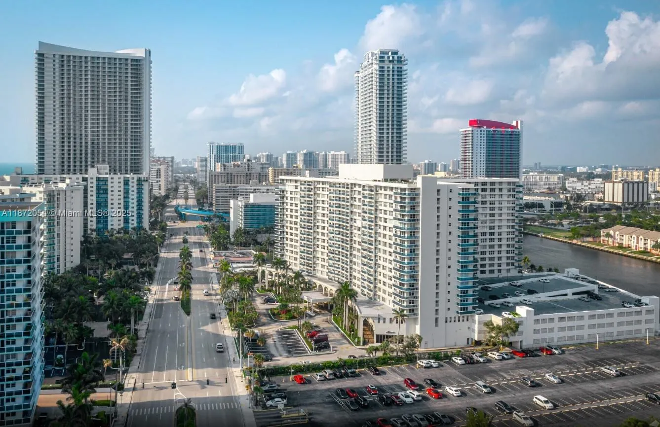 3800 S Ocean Dr G3, Hollywood, Florida 33019, Hollywood, Florida 33019, ,Commercial Sale,For Sale,3800 S Ocean Dr G3, Hollywood, Florida 33019,A11872054