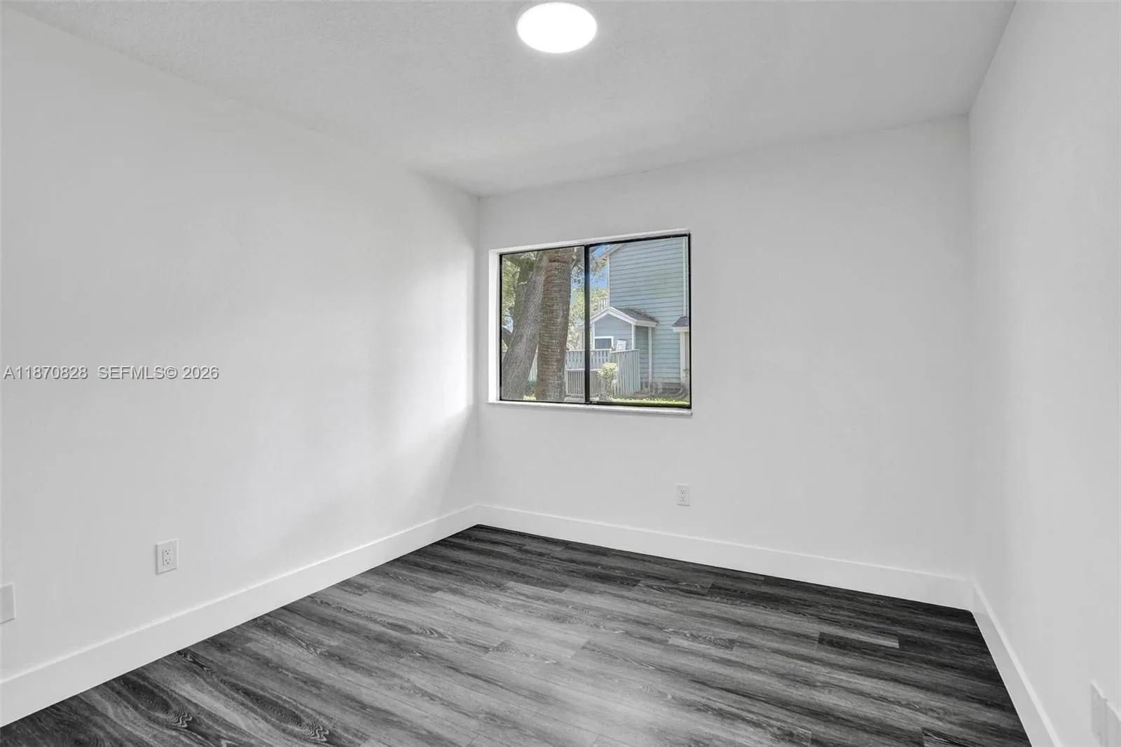 3rd Bedroom downstairs