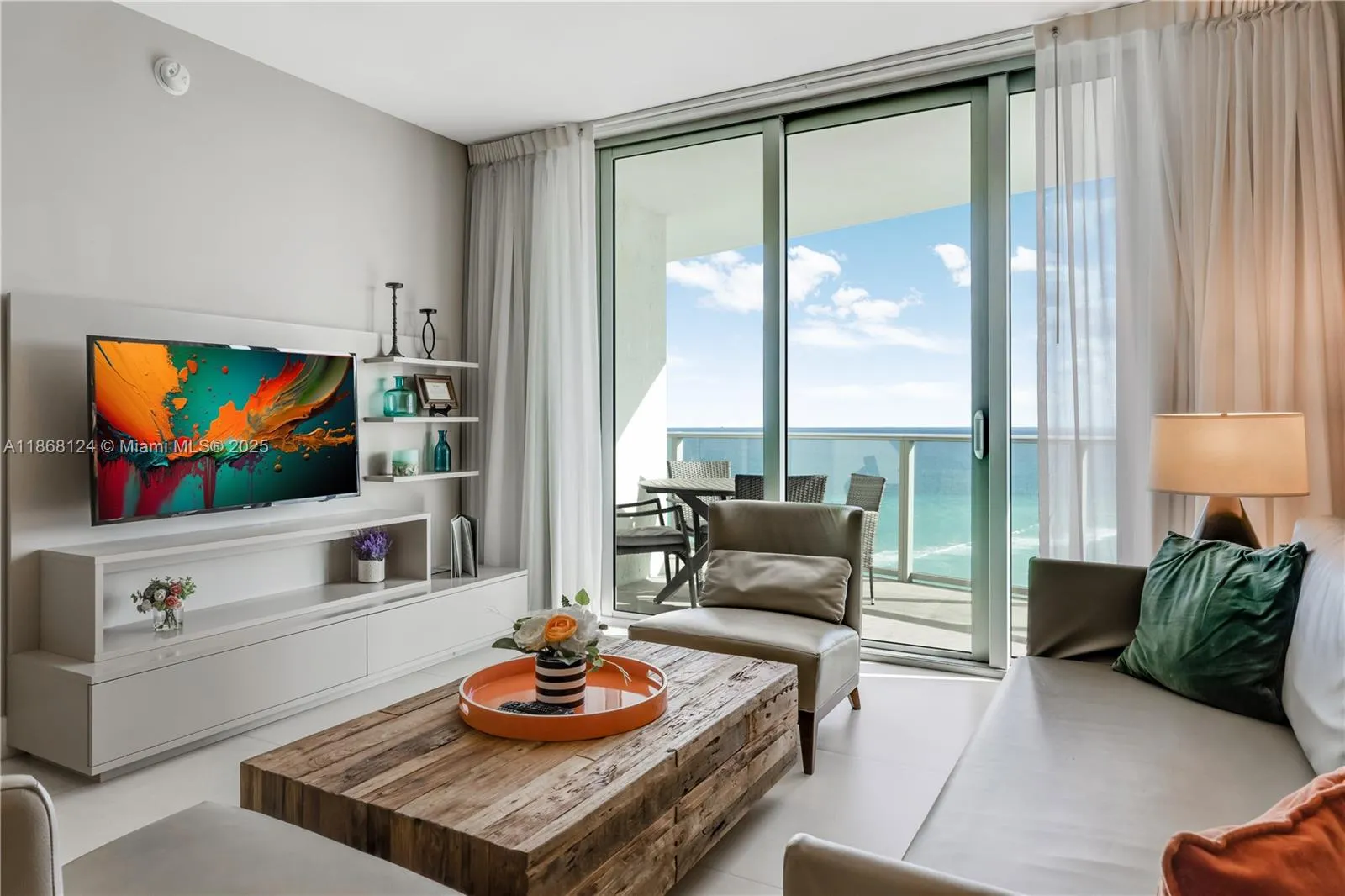 4111 S Ocean Dr 1405, Hollywood, Florida 33019, Hollywood, Florida 33019, 2 Bedrooms Bedrooms, ,2 BathroomsBathrooms,Residential Lease,For Rent,4111 S Ocean Dr 1405, Hollywood, Florida 33019,A11868124