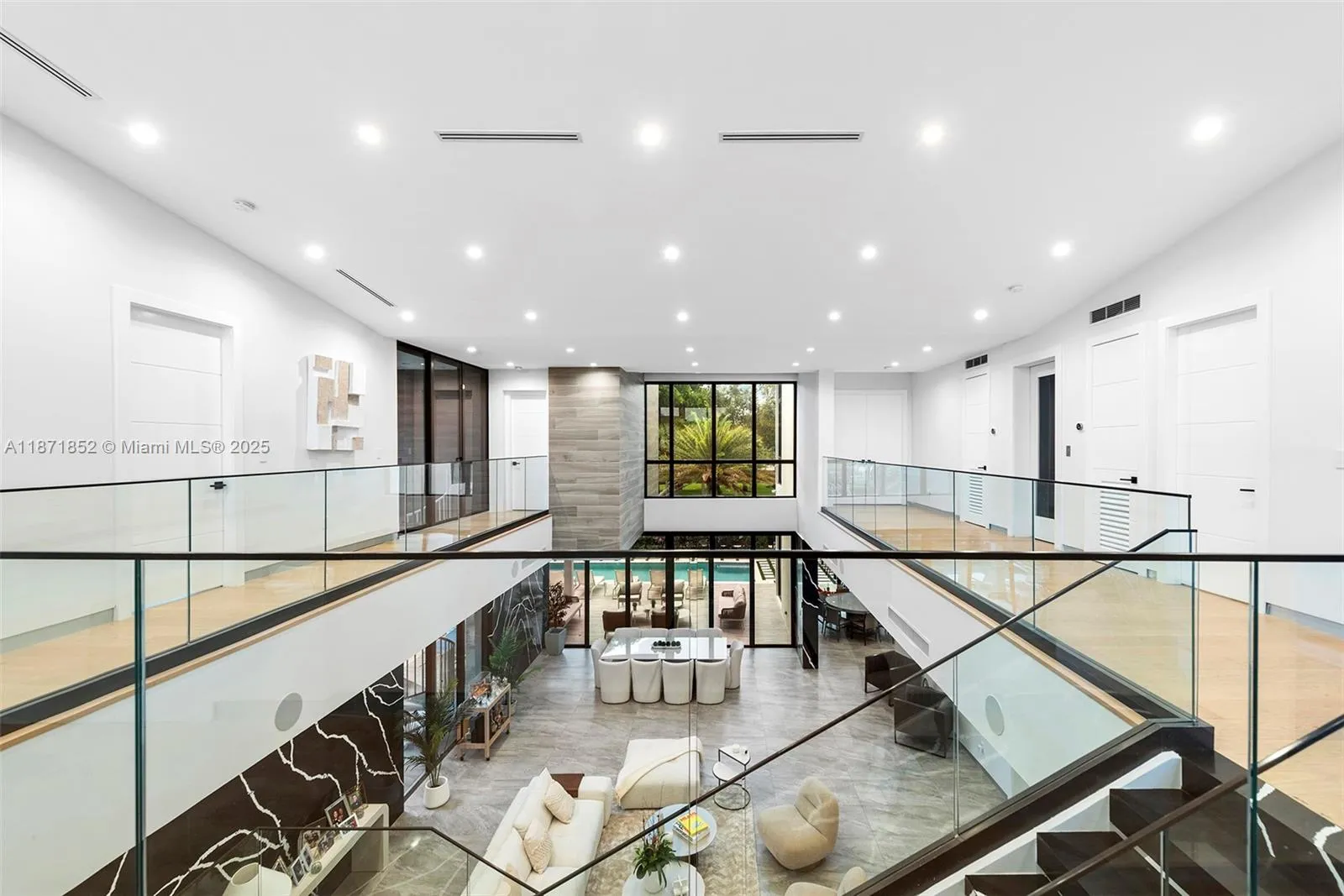 521 Holiday Dr, Hallandale Beach, Florida 33009, Hallandale Beach, Florida 33009, 7 Bedrooms Bedrooms, ,6 BathroomsBathrooms,Residential,For Sale,521 Holiday Dr, Hallandale Beach, Florida 33009,A11871852